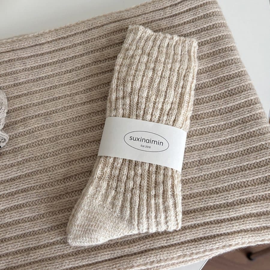 Vớ Cổ Trung Nữ Dệt Gân Nhún Dày Dặn Vintage - Tất Cotton Giữ Ấm Thu Đông Phong Cách Retro